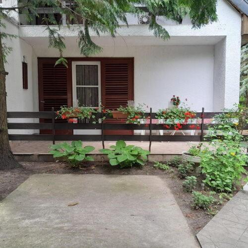 Picur Lak Villa Siofok Ngoại thất bức ảnh